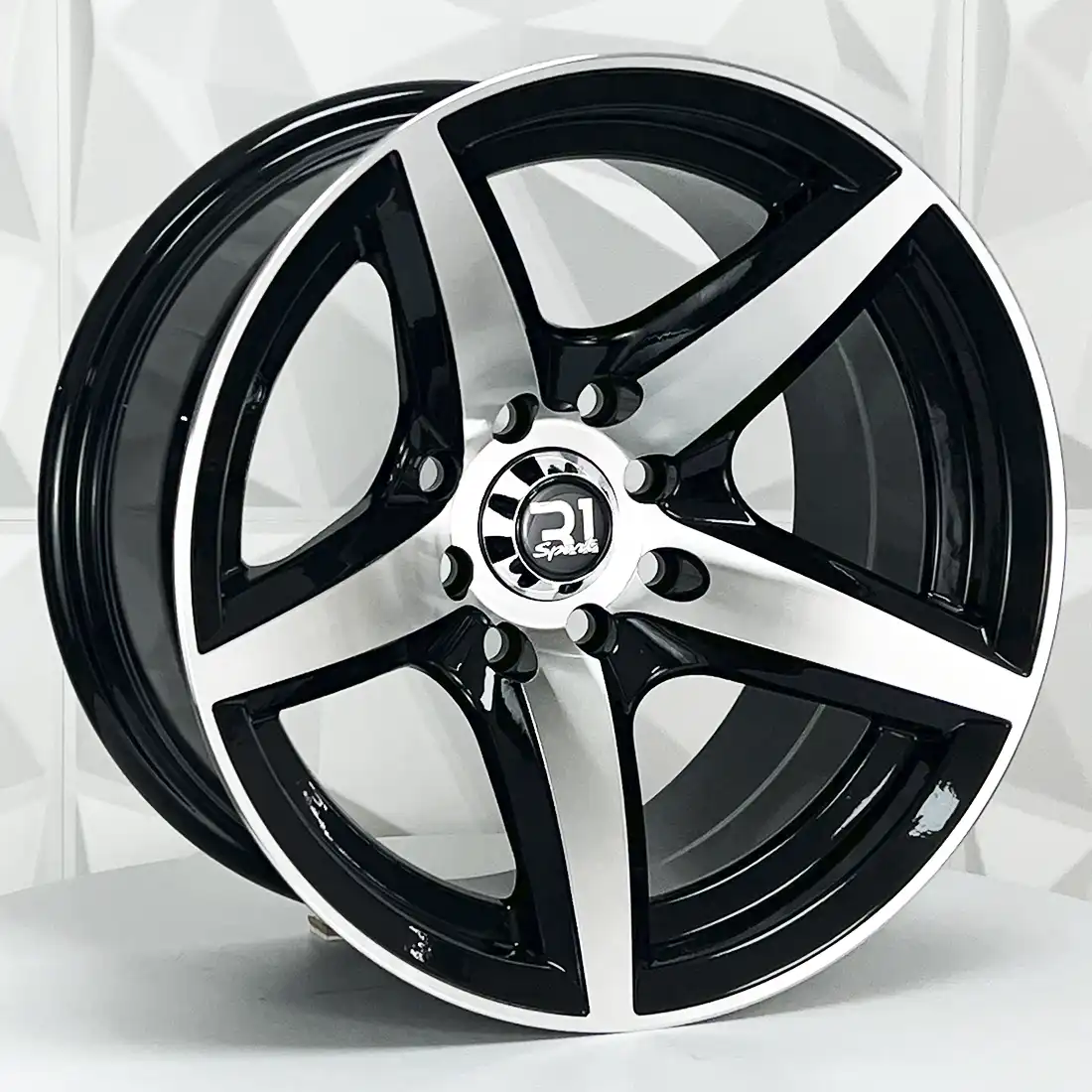 Rin 140129 RIN 14X7.5 4-100/114.3 R1 SPORT 10131 BLACK MACHINE FACE ET- 4-114.3 con barrenación 4-114.3