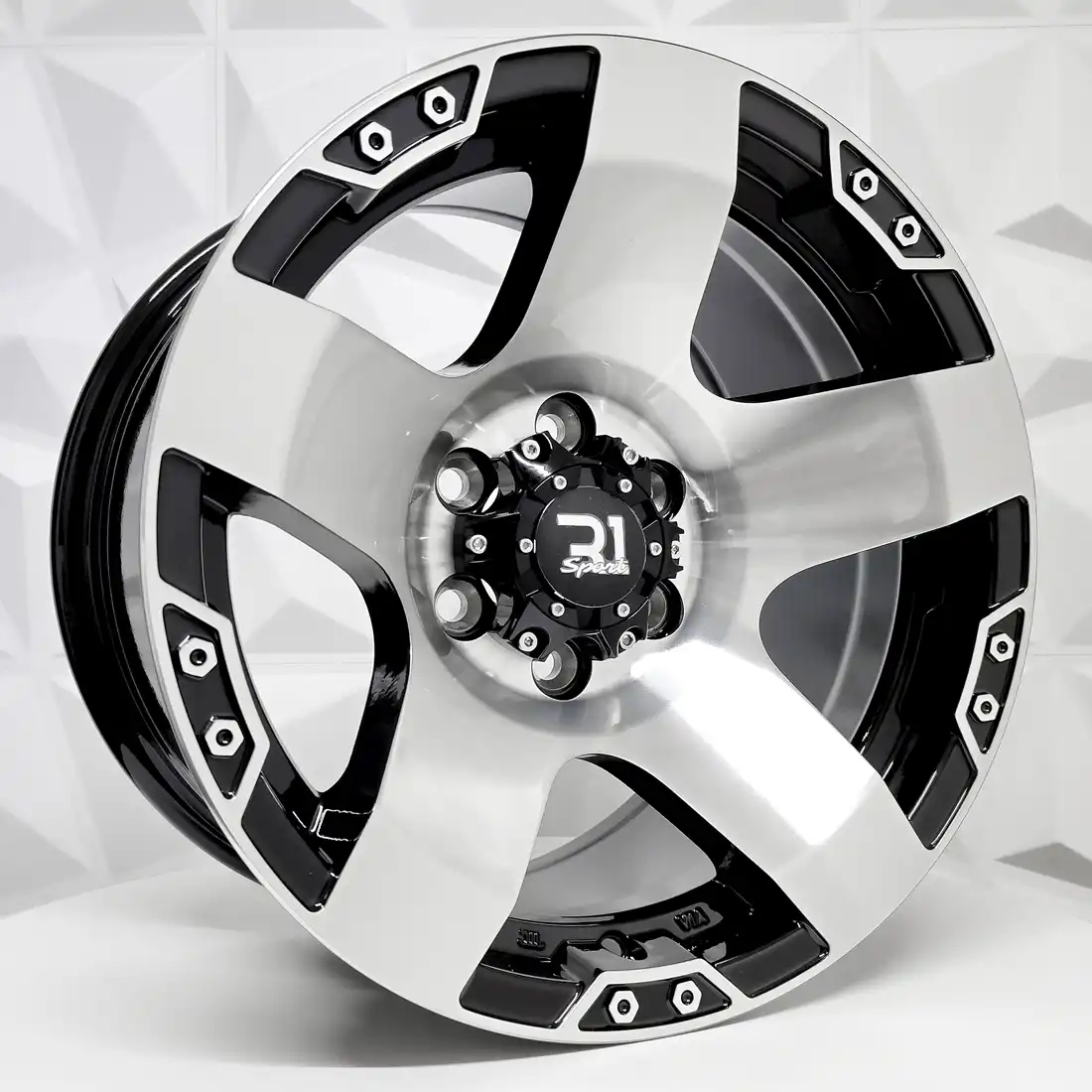Rin 151215 RIN 15X8 5-114.3 R1 SPORT 55295 BLACK MACHINE FACE ET0 CB83 5-114.3 con barrenación 5-114.3