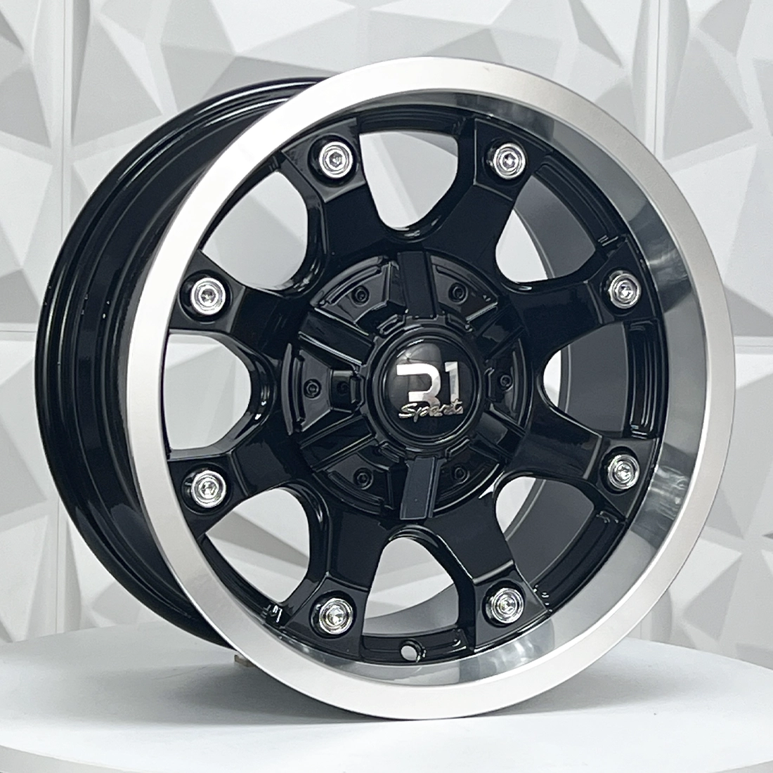 Rin 154741 RIN 15X8 5-114.3 R1 SPORT QC838 BLACK MACHINE LIP CHROME RIV 5-114.3 con barrenación 5-114.3