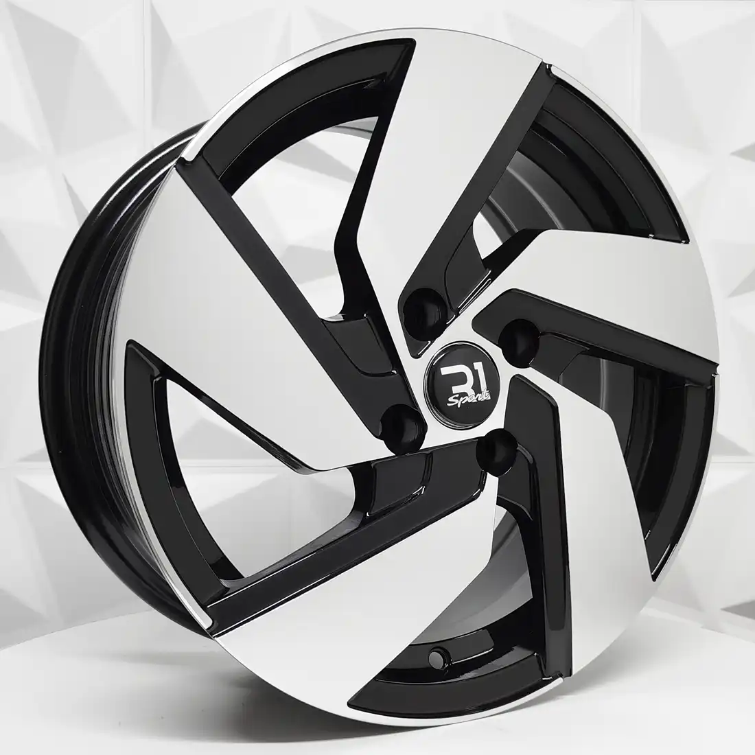 Rin 156734 RIN 15X6 5-100 R1 SPORT X070 BLACK MACHINE FACE ET35 CB73.1 5-100 con barrenación 5-100