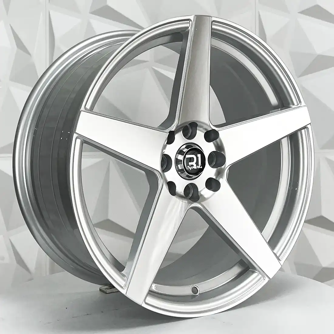 Rin 171555 RIN 17X8 4-100/114.3 R1 SPORT DX427 SILVER MACHINE FACE ET35 4-114.3 con barrenación 4-114.3