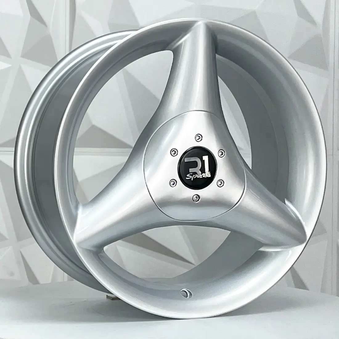 5322 Silver 01.webp