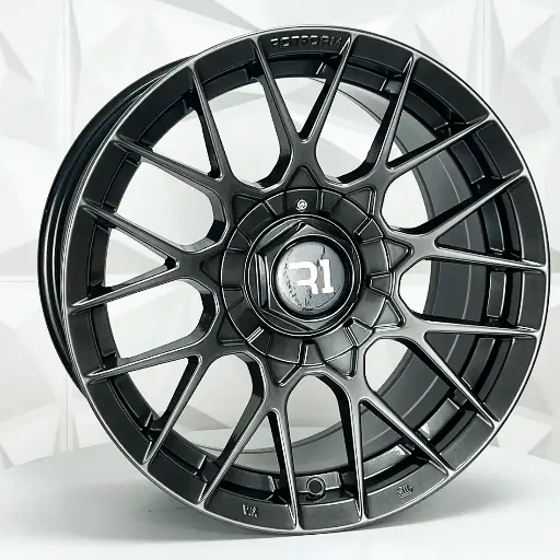 184554 F18X8.5 R18X9.5 5-100/113 QC1211 HYPER BLACK 5-100