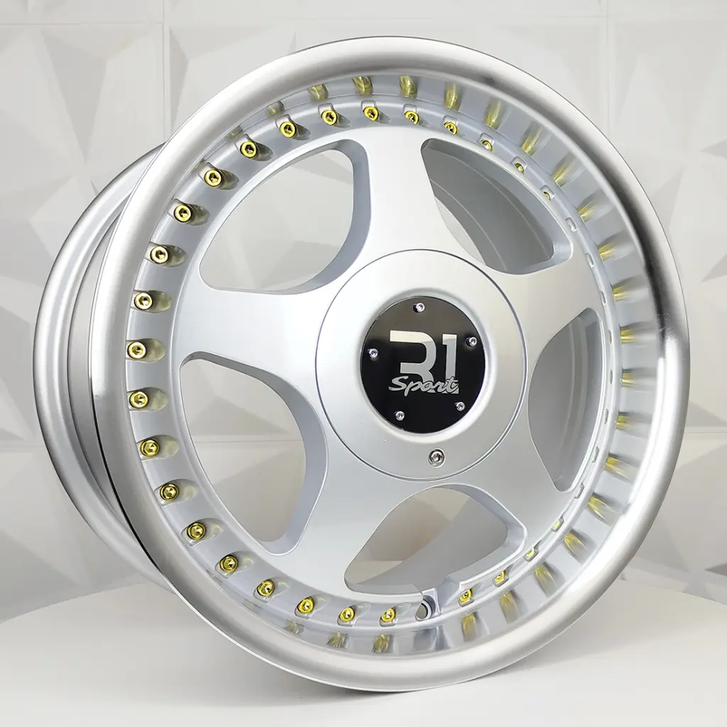 X091 SML Gold Rivts 02.webp