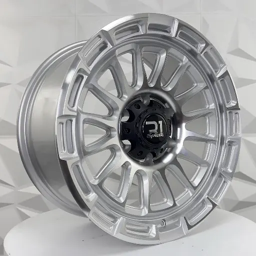 188645 RIN 18X8.5 6-139.7 R1 SPORT XF054 MACHINE SILVER ET0 CB110.1 6-139.7