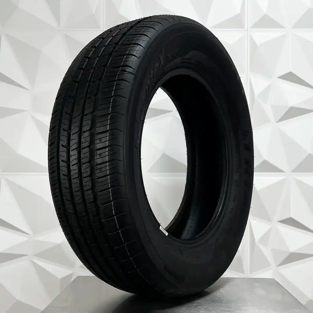 LLANTA TALON TC101 215/60R17 TRIANGLE 96V