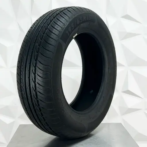 [1956515CR] LLANTA CRATOS 195/65R15 ROADFORS PCR