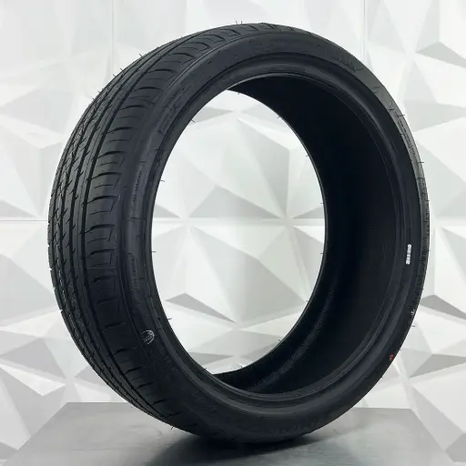 [1854017ILU09] LLANTA ILINK 185/40R17 THUNDER U09 78V XL